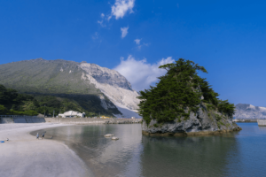 東京都の離島の地方公務員募集！55歳までOK 神津島村役場の職員採用